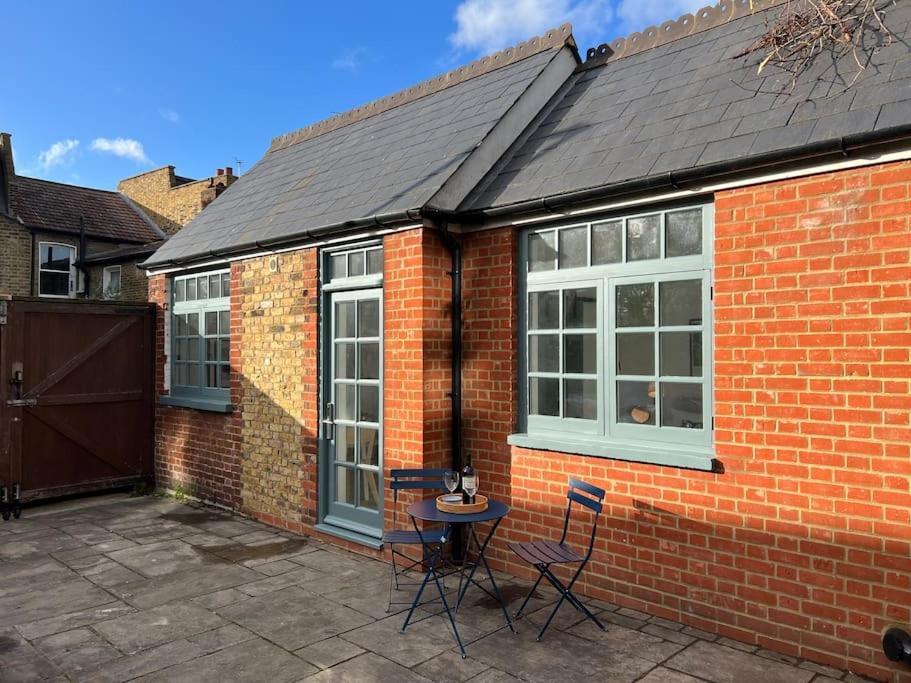 Forge Cottage - Pretty 1 Bedroom Cottage With Free Off Street Parking Londres Exterior foto