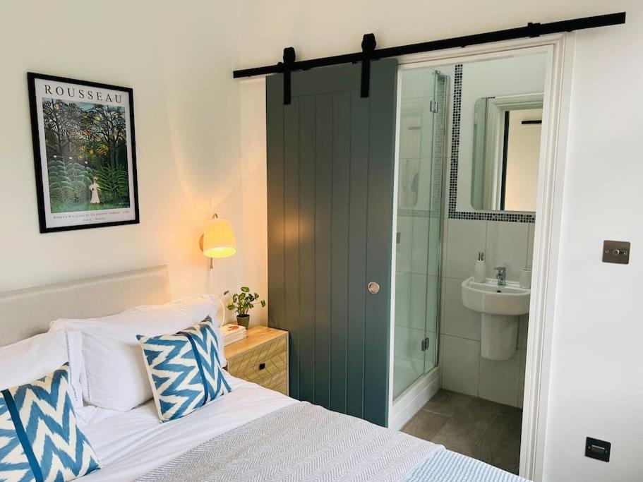 Forge Cottage - Pretty 1 Bedroom Cottage With Free Off Street Parking Londres Exterior foto